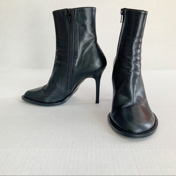 Ann Demeulemeester Shoes - ANN DEMEULEMEESTER | BLACK LEATHER HEEL ANKLE BOOT